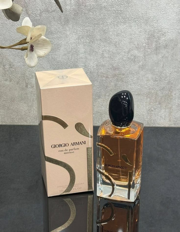 Si Eau de Parfum Intense